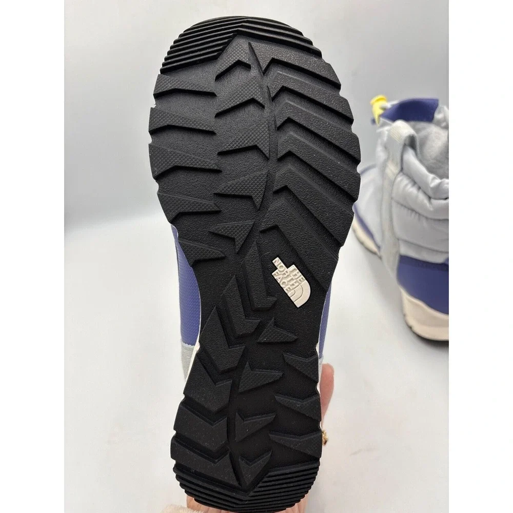 The North Face Big Kids Thermoball Blue and Gray Snow Boots Waterproof‎ Size 4